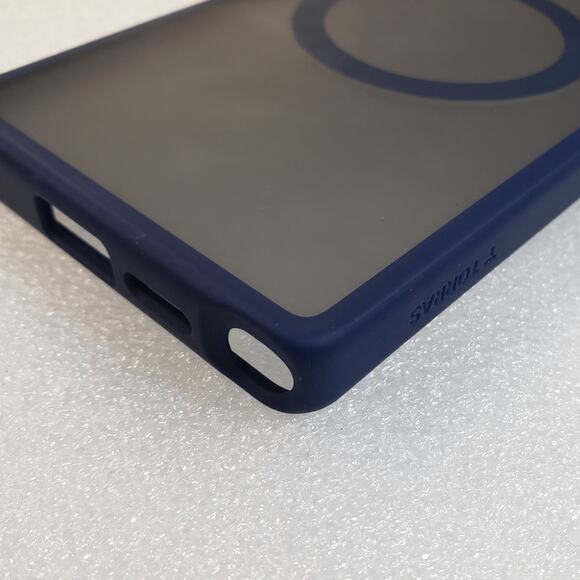 TORRAS Magnetic Shockproof Case For Samsung Galaxy S25 Ultra Blue Frosted Matte - Picture 4 of 9